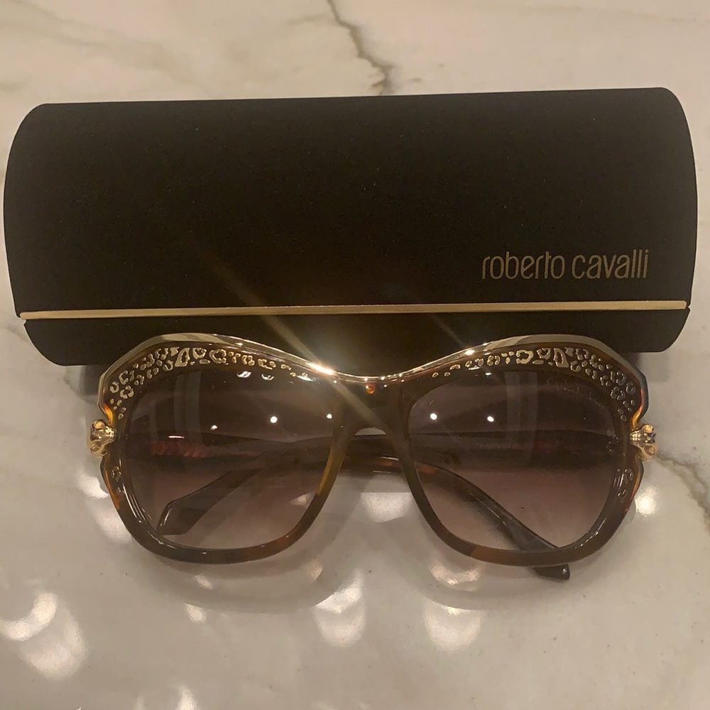 Authentic Roberto Cavalli elapsed sunglasses